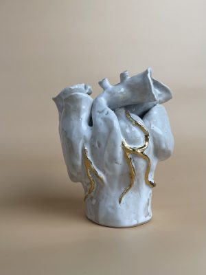 Heart sculpture by artist Stephanie Dyrby