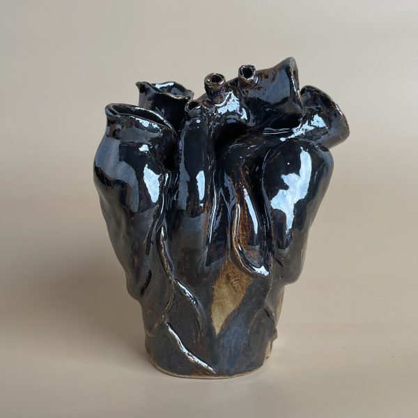 Heart sculpture by artist Stephanie Dyrby