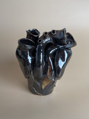 Heart sculpture by artist Stephanie Dyrby
