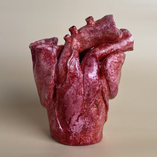 Heart sculpture by artist Stephanie Dyrby