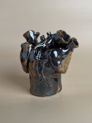 Heart sculpture by artist Stephanie Dyrby