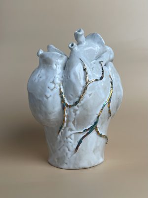 Heart sculpture by artist Stephanie Dyrby