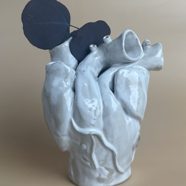 Heart sculpture by artist Stephanie Dyrby