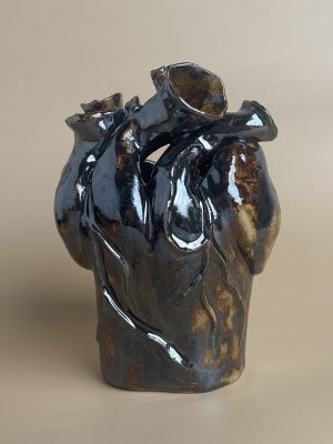 Heart sculpture by artist Stephanie Dyrby