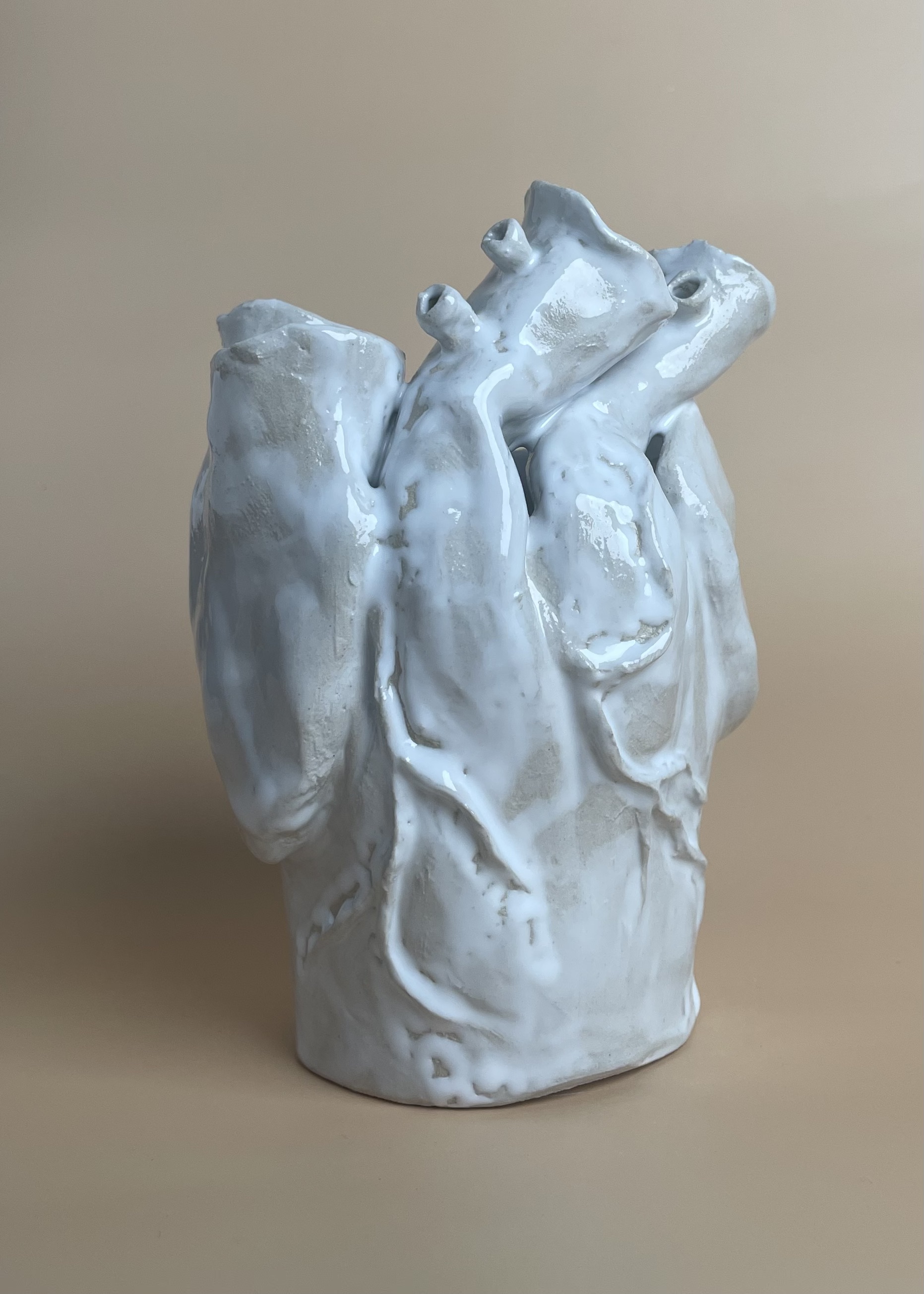 Heart sculpture by artist Stephanie Dyrby