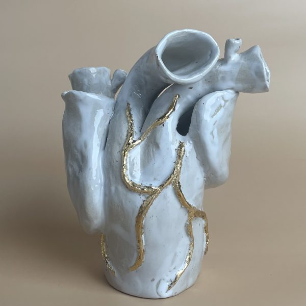Heart sculpture by artist Stephanie Dyrby