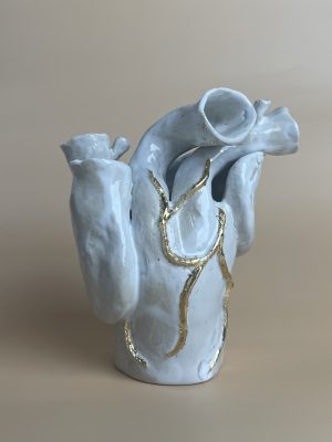 Heart sculpture by artist Stephanie Dyrby