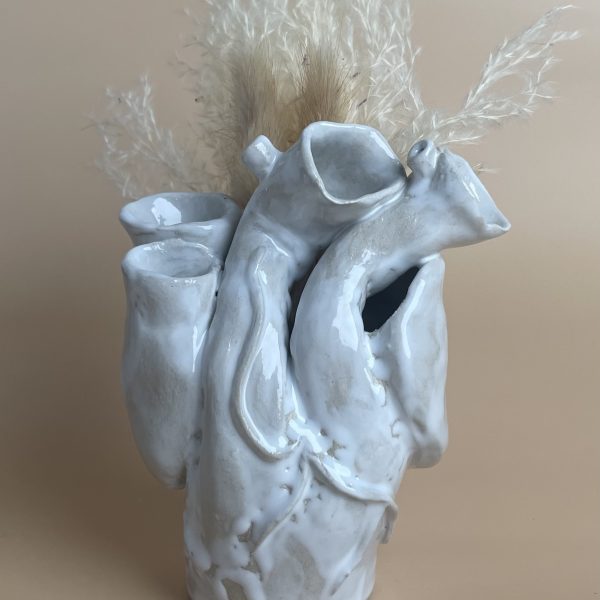 Heart sculpture by artist Stephanie Dyrby
